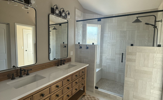 Master bathroom reveal ft. crosshatch mosaic pattern for the shower walls. 